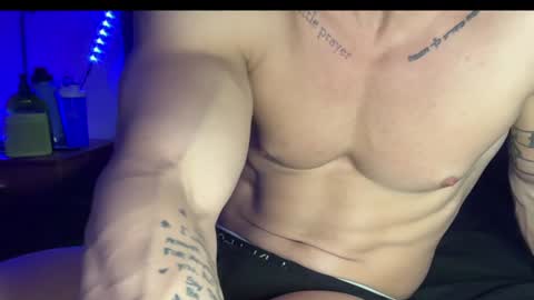 Snapshot of fireanddesire27 chatting on January 10, 2025, 7:35 am FireAndDesire27 online show from January 10, 2025, 7:35 am