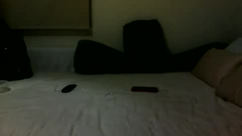 Snapshot of fitbut chatting on October 13, 2025, 7:03 pm Fitbut online show from October 13, 2025, 7:03 pm