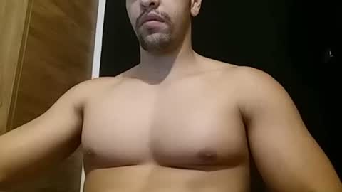 Snapshot of fitchestabs_69 chatting on March 10, 2025, 3:34 am fitchestabs_69 online show from March 10, 2025, 3:34 am