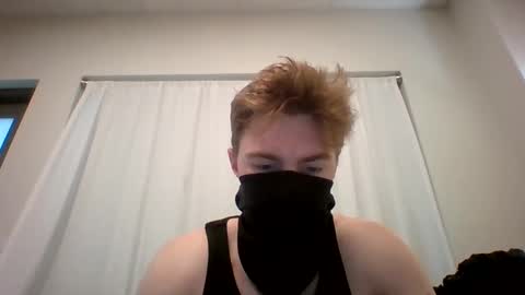 Snapshot of fittfucker chatting on October 29, 2025, 6:20 pm fittfucker online show from October 29, 2025, 6:20 pm