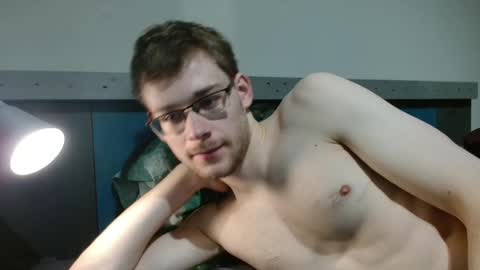 Snapshot of fitwhiteboy01 chatting on November 16, 2025, 2:33 pm Fitwhiteboy01 online show from November 16, 2025, 2:33 pm