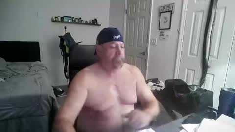 Snapshot of flaguy3233 chatting on October 26, 2025, 4:18 am Florida guy online show from October 26, 2025, 4:18 am