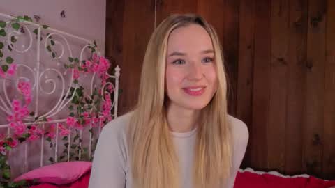 Snapshot of fletahargenrader chatting on November 10, 2025, 1:32 pm Amina online show from November 10, 2025, 1:32 pm