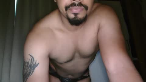 Snapshot of flirtsxxx chatting on February 19, 2025, 8:10 pm flirtsxxx online show from February 19, 2025, 8:10 pm