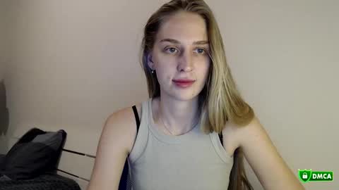 Florisa online show from October 18, 2025, 12:35 am