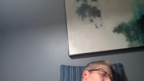 Snapshot of fluidconscience chatting on October 4, 2025, 8:01 am FluidConscience online show from October 4, 2025, 8:01 am