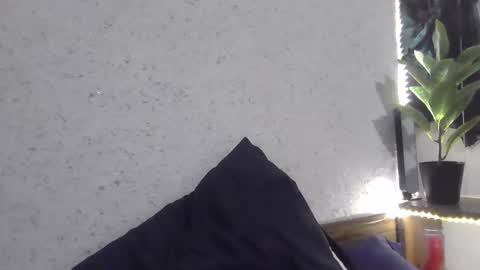 Snapshot of fox_red_lady7 chatting on February 24, 2025, 8:47 pm fox_red_lady7 online show from February 24, 2025, 8:47 pm