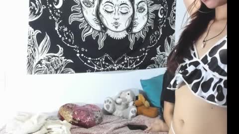 Snapshot of foxxxy_blexxxed chatting on February 12, 2025, 12:05 am Foxxxy Blexxxed online show from February 12, 2025, 12:05 am