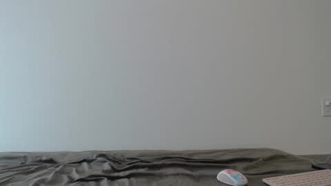 Snapshot of fragilemasochist chatting on January 27, 2025, 4:11 pm Angel online show from January 27, 2025, 4:11 pm