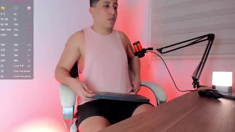 Snapshot of francodelacruz chatting on February 27, 2025, 3:36 am Francum online show from February 27, 2025, 3:36 am