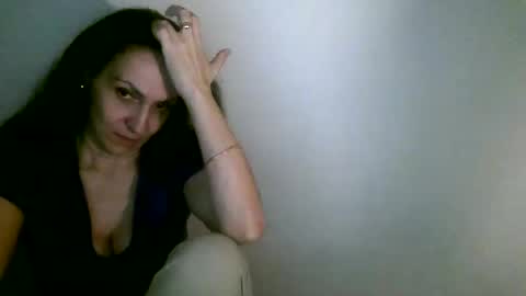 frankieteasing online show from January 15, 2025, 9:20 pm