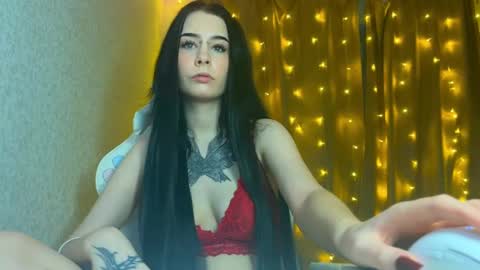 Snapshot of frau_basted chatting on February 22, 2025, 3:25 pm mistress Bastet and  mintcola online show from February 22, 2025, 3:25 pm