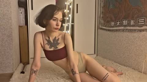Snapshot of frau_basted chatting on October 6, 2025, 11:46 pm mistress Bastet and  mintcola online show from October 6, 2025, 11:46 pm