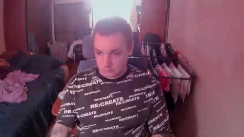 Snapshot of freak_azoid chatting on October 13, 2025, 8:58 am freak_azoid online show from October 13, 2025, 8:58 am