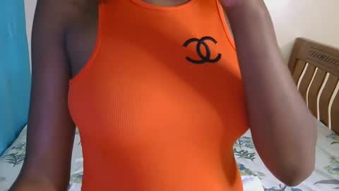 Snapshot of freakky_nessa chatting on February 20, 2025, 3:19 pm Nessa-Independent model online show from February 20, 2025, 3:19 pm