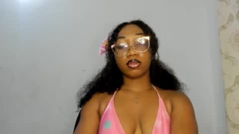 Snapshot of freaky_ebonygirl chatting on October 4, 2025, 6:44 am Freaky ebonygirl online show from October 4, 2025, 6:44 am