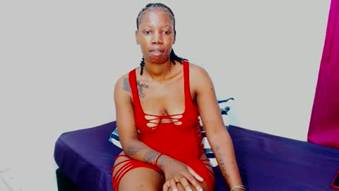 Snapshot of freakyscarlrt00 chatting on November 3, 2025, 9:05 pm FreakyScarlet00 online show from November 3, 2025, 9:05 pm