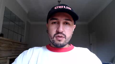 Snapshot of fred_555 chatting on February 15, 2025, 5:09 am fred_555 online show from February 15, 2025, 5:09 am