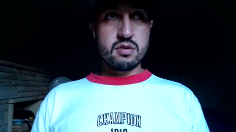 Snapshot of fred_555 chatting on February 15, 2025, 8:11 am fred_555 online show from February 15, 2025, 8:11 am