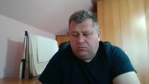 Snapshot of freeboy80180 chatting on December 25, 2024, 10:17 am freeboy80180 online show from December 25, 2024, 10:17 am