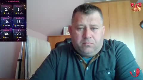 Snapshot of freeboy80180 chatting on February 26, 2025, 9:42 am freeboy80180 online show from February 26, 2025, 9:42 am