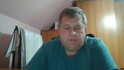 Snapshot of freeboy80180 chatting on September 21, 2025, 6:09 pm freeboy80180 online show from September 21, 2025, 6:09 pm