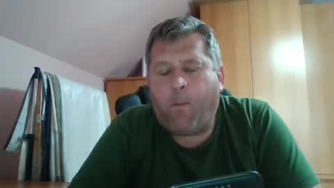 Snapshot of freeboy80180 chatting on September 26, 2025, 2:54 pm freeboy80180 online show from September 26, 2025, 2:54 pm