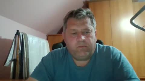 Snapshot of freeboy80180 chatting on October 28, 2025, 5:48 pm freeboy80180 online show from October 28, 2025, 5:48 pm