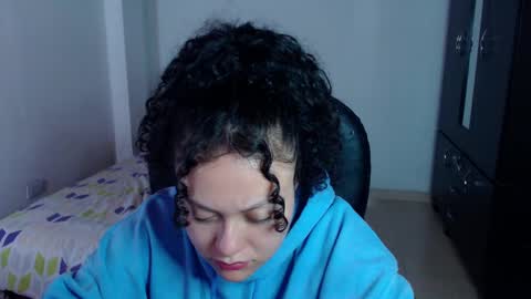 Snapshot of freud_x_louise1 chatting on January 13, 2025, 3:34 am Louise  online show from January 13, 2025, 3:34 am