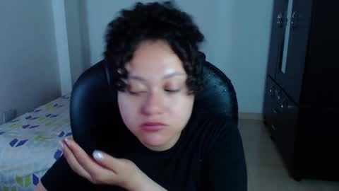 Snapshot of freud_x_louise1 chatting on January 15, 2025, 7:05 am Louise  online show from January 15, 2025, 7:05 am