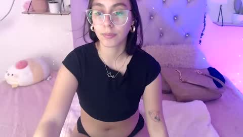 Snapshot of freyja_01 chatting on March 2, 2025, 11:20 pm Freyja online show from March 2, 2025, 11:20 pm