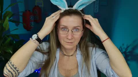 Snapshot of fridatander chatting on December 30, 2024, 3:13 pm Frida Tander online show from December 30, 2024, 3:13 pm