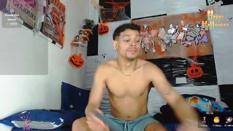 Snapshot of friendsofeverything_ chatting on October 19, 2025, 1:45 pm Adam y pitter online show from October 19, 2025, 1:45 pm