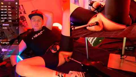 Snapshot of fuc71 chatting on December 2, 2024, 7:05 pm fuc71 online show from December 2, 2024, 7:05 pm