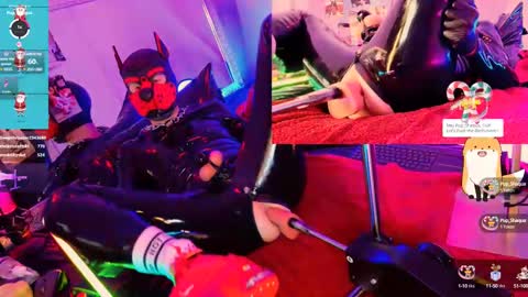 Snapshot of fuc71 chatting on December 23, 2024, 11:49 pm fuc71 online show from December 23, 2024, 11:49 pm