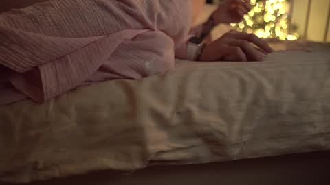 Snapshot of fuckingtoy_ chatting on January 11, 2025, 9:15 am Eva         all my links   online show from January 11, 2025, 9:15 am