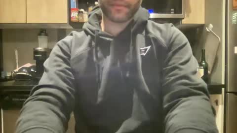 Snapshot of fuckyeahcoach chatting on December 7, 2024, 11:07 am Muscle Bear Jock in Training online show from December 7, 2024, 11:07 am