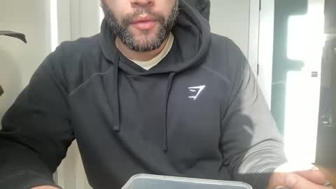 Snapshot of fuckyeahcoach chatting on January 5, 2025, 3:02 pm Muscle Bear Jock in Training online show from January 5, 2025, 3:02 pm