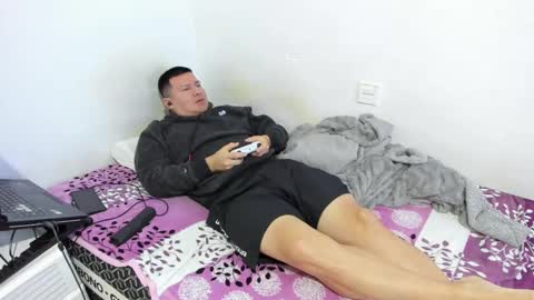 Snapshot of fuckynations chatting on February 15, 2025, 8:33 pm Fuckdirtymen online show from February 15, 2025, 8:33 pm