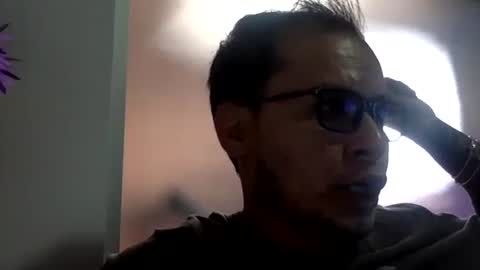 Snapshot of funnyboys18 chatting on October 17, 2025, 6:21 pm Zanty online show from October 17, 2025, 6:21 pm