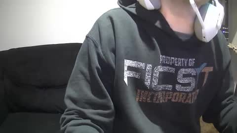 funtimezguyz online show from November 17, 2025, 9:42 pm