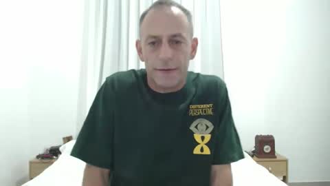 Snapshot of g10303 chatting on October 7, 2025, 8:33 am g103031910303 online show from October 7, 2025, 8:33 am