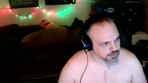 Snapshot of gabriel_dk chatting on November 1, 2025, 1:35 pm Gabriel online show from November 1, 2025, 1:35 pm