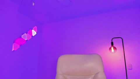 Snapshot of gaia_lyra chatting on February 9, 2025, 1:22 am Gaia online show from February 9, 2025, 1:22 am