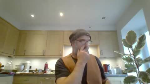 galacx online show from October 10, 2025, 12:04 pm