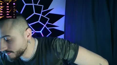 Snapshot of garbel09 chatting on January 22, 2025, 7:35 am Chris  Dont forget to gift me thumb up Its very important to me and makes me happy AF  online show from January 22, 2025, 7:35 am