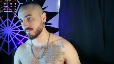 Snapshot of garbel09 chatting on February 6, 2025, 4:58 pm Chris  Dont forget to gift me thumb up Its very important to me and makes me happy AF  online show from February 6, 2025, 4:58 pm