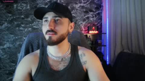 Snapshot of garbel09 chatting on February 13, 2025, 5:05 am Chris  Dont forget to gift me thumb up Its very important to me and makes me happy AF  online show from February 13, 2025, 5:05 am