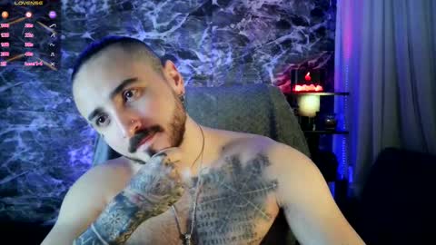 Snapshot of garbel09 chatting on March 4, 2025, 6:15 am Chris  Dont forget to gift me thumb up Its very important to me and makes me happy AF  online show from March 4, 2025, 6:15 am