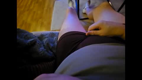 Snapshot of garbis11 chatting on January 17, 2025, 8:00 pm garbis11 online show from January 17, 2025, 8:00 pm